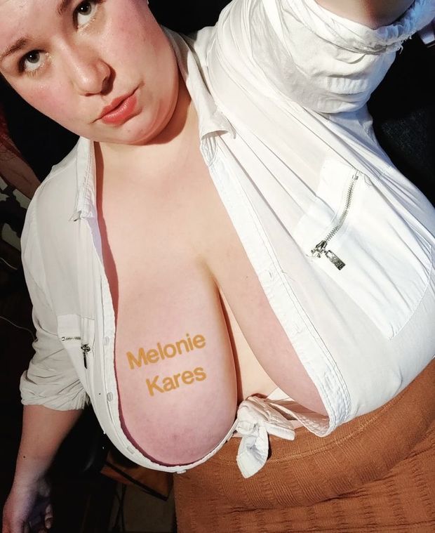 Busty Melonie Kares