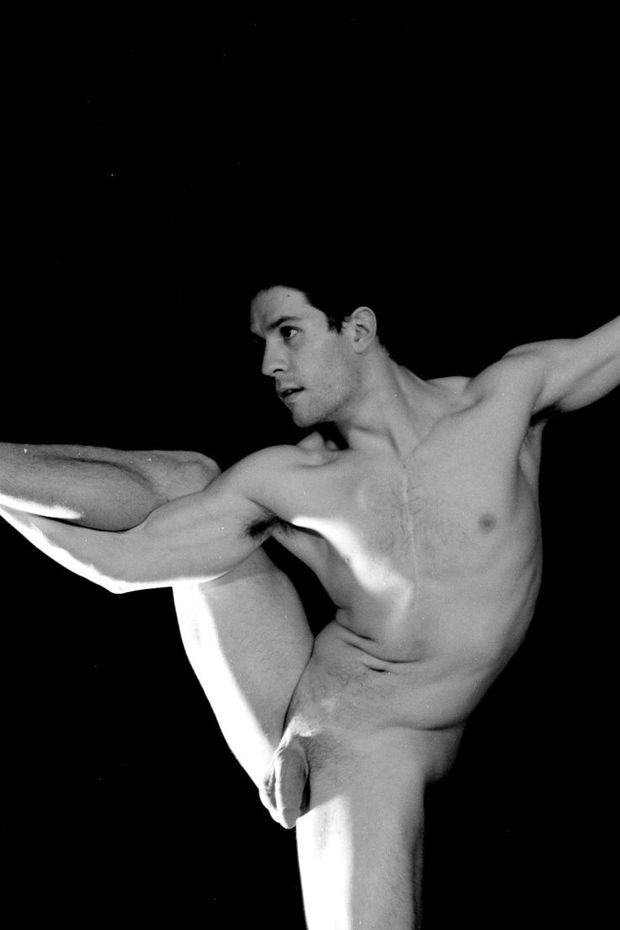men yoga nude