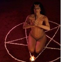 She dedicates her vagina to SATAN! AVE