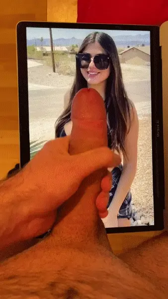 Cumtributes
