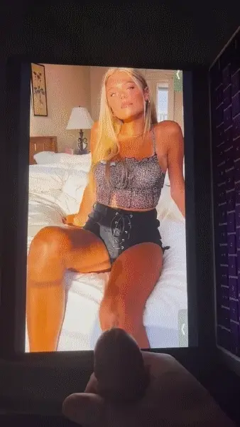 Cumtributes
