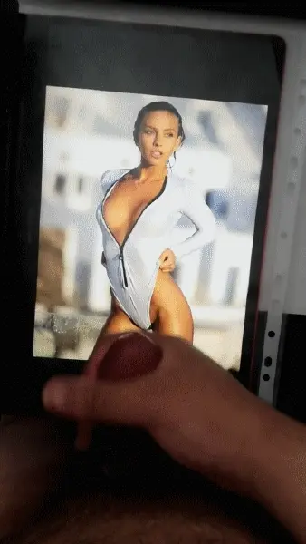 Cumtributes