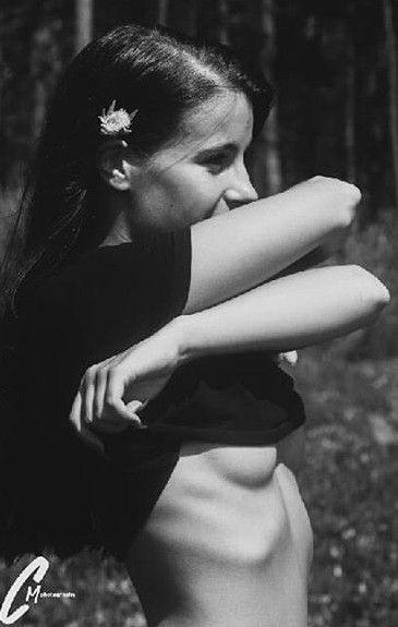 underboob