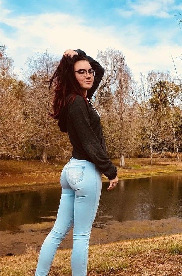 mmmmmm that ass