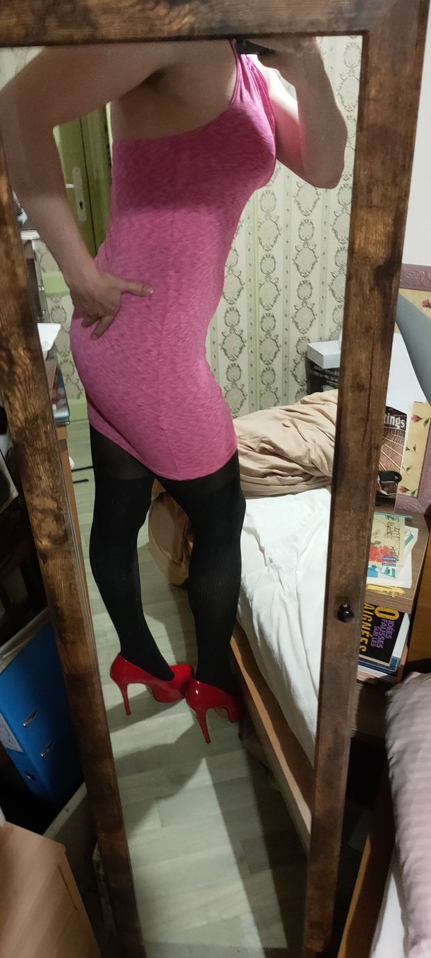 Julie Sissy débutante proche de Paris