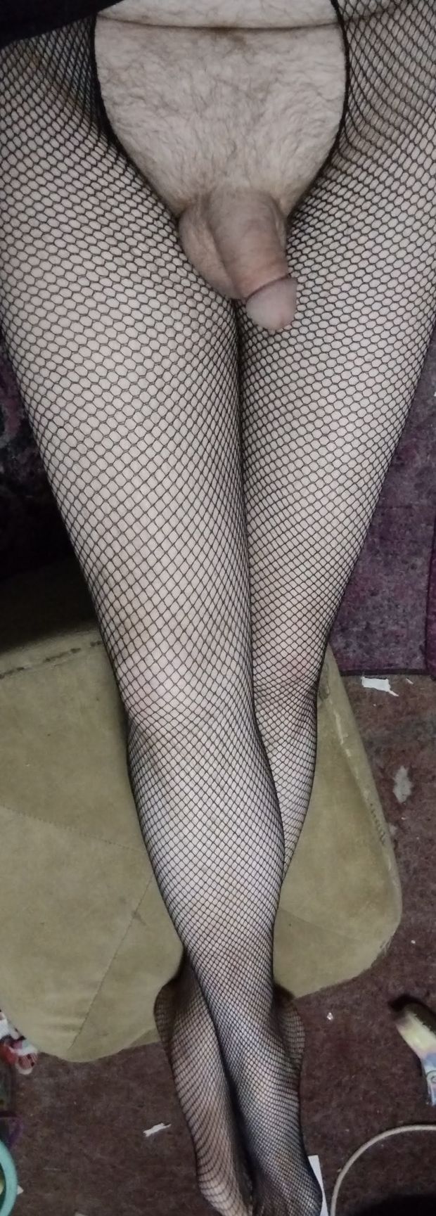 Feeling sexy in my crotchless fishnet pantyhose