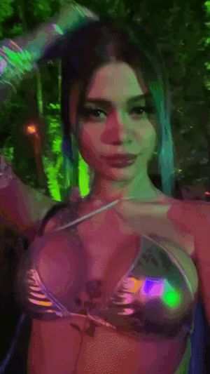 Caju Capitani ❤️ GIF #3
