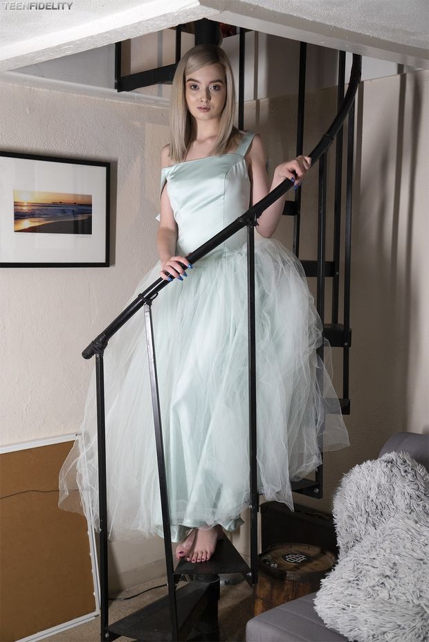 Dress: Prom