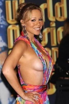 Mariah sideboob