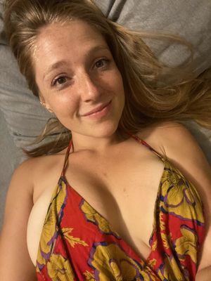 Lovely thing waiting to be fucked