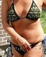 hot tanned amateur bikini mature babe