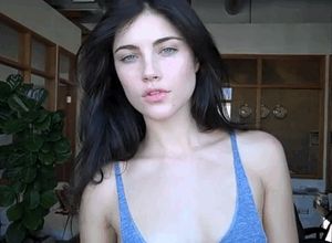 Looking for a discrete encounter