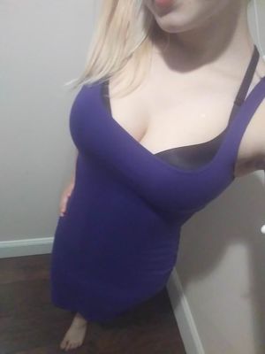 Bend me over and pull her hair