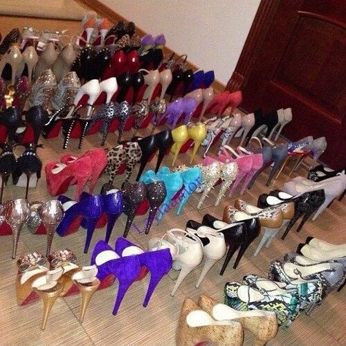 FM heels, improve leg shape & leg to torso ratio AND accentuate the rear view ass & pussy