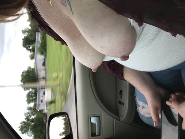 Tits out in the car