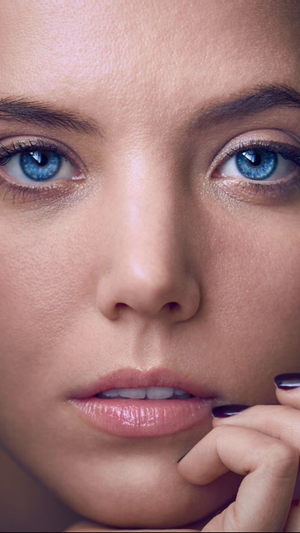 Miss Clover is ready for her closeup!