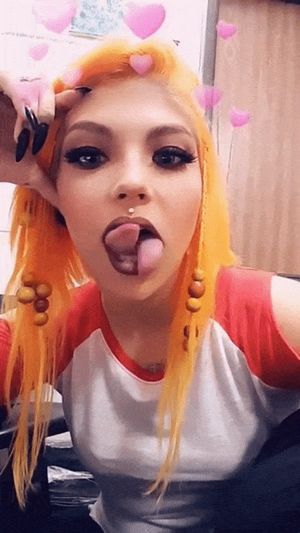 Bend me over and pull her hair