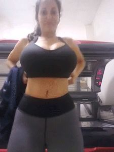 Ava Addams boob drop