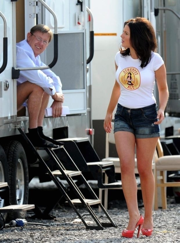 Helen Flanagan on Corrie trailer set