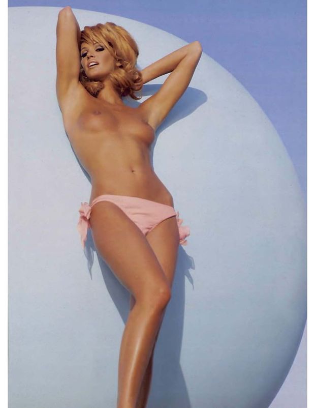 Elle Macpherson