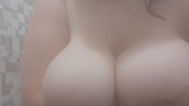 Sexy milf with big tits