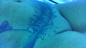 Phat pussy at solarium