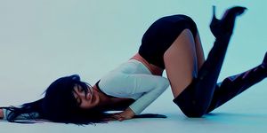 She’s Hot & Knows It.! };>~