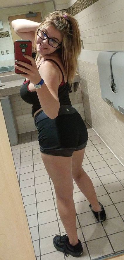 Big titty milf with a phat phat pussy