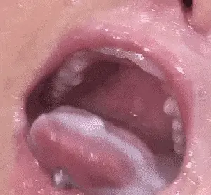Mouthfull bukkake