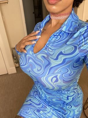 Tellyfckngo/Monstress69 in a Blue dress