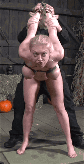 Watching my gf get used like a fuckdoll is my new found fantasy