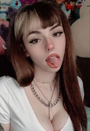 Emma: unenthused ahegao