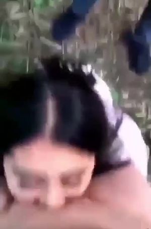 slut blowjob don't want to be filmed