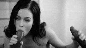 [*Fake] Two Lucky black guys get sucked and stroked by Megan Fox. (1/3)