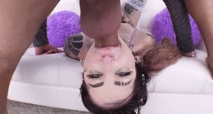 Feeding Valera Steele on the bed (1/3)