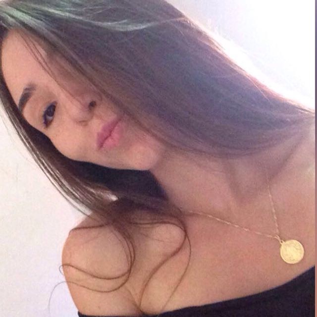 Taise Freitas nonude, just for the collection