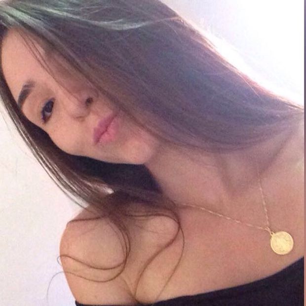 Taise Freitas nonude, just for the collection