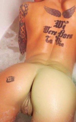 alexis mucci amazing big tits italian babe