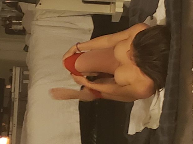 Love to see who is jerking off to my wife.