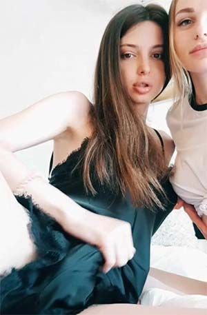 Belle brune trans et sa colocataire disponible sur Fontenay-sous-Bois 94120