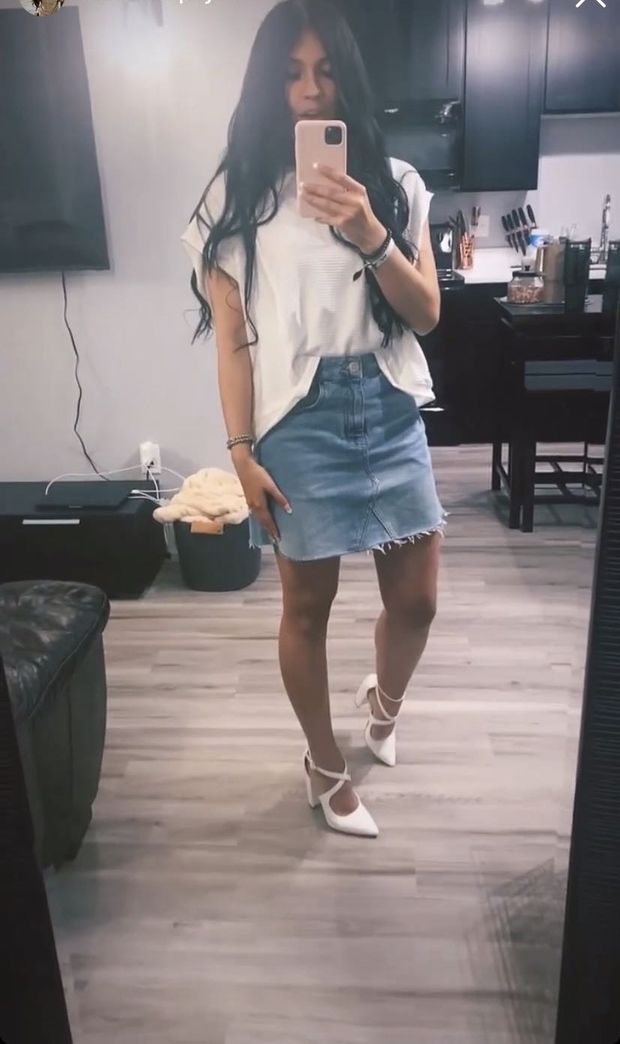 Comment your choice: 24hr fuckfest OR 48hr anything goes but she gets to peg you for the last 6 hours until she cums