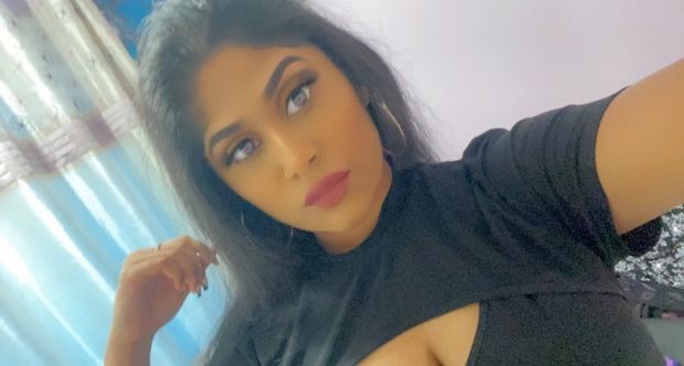 Teasing Cleavage