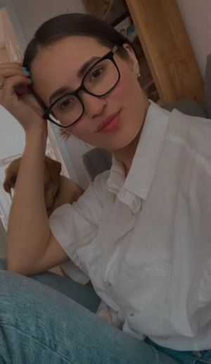 Stop..,I’m trying to study