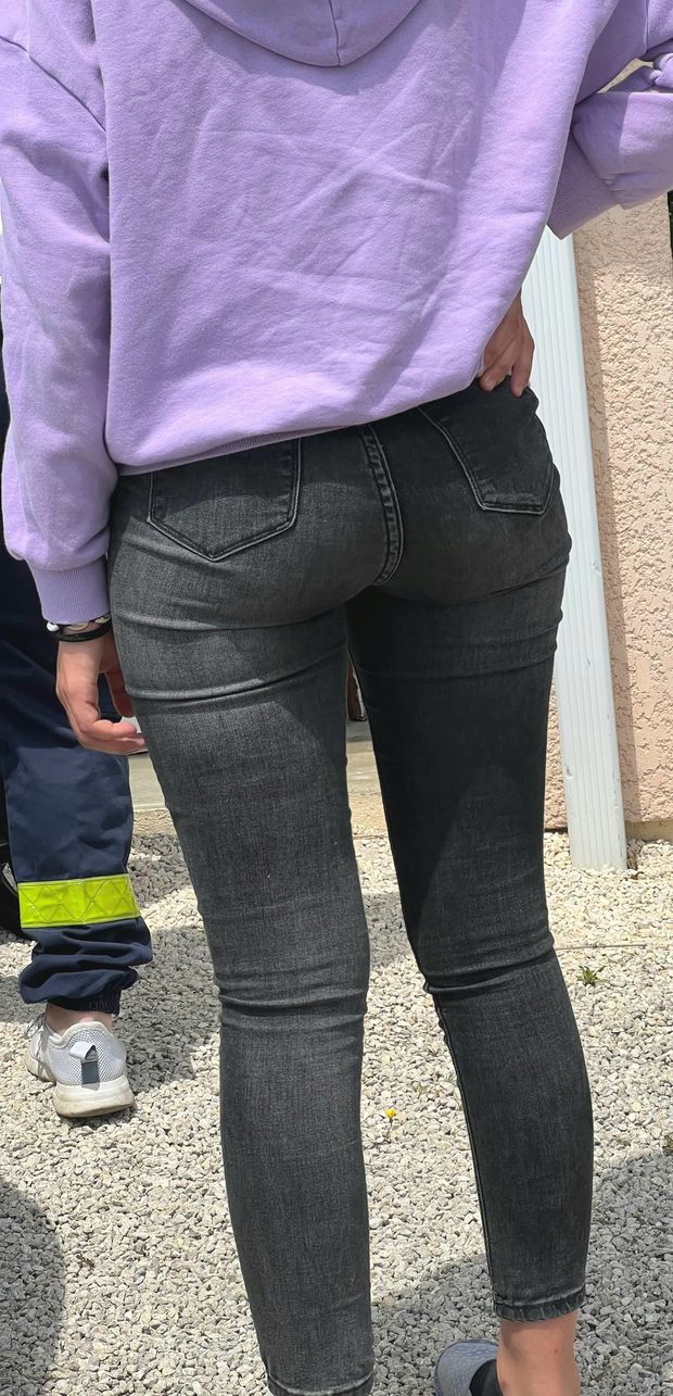 Painted on Jeans 1