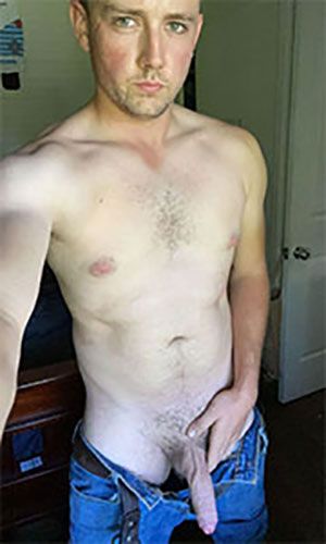 This hot top of 33 yo in Norman OK wanna fill your ass with his dick and cum
