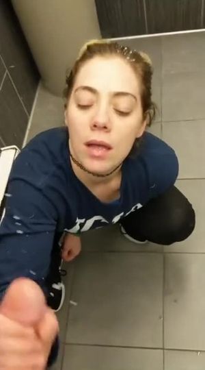 Explosive Cumshot in Bathroom