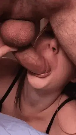 Wifey:  not camera-shy.