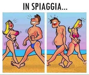 Uomo e donna che in spiaggia trattengono il respiro