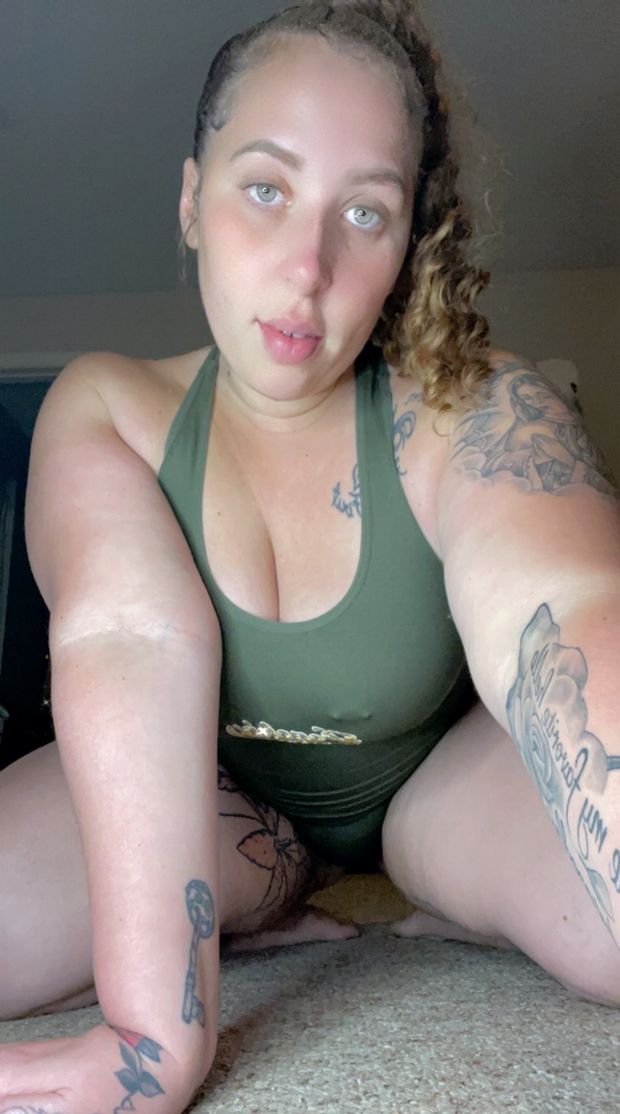 Thunda gorgeous green eyes