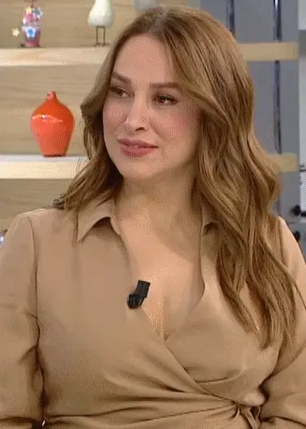 Nur Viral Turkish Celebrity